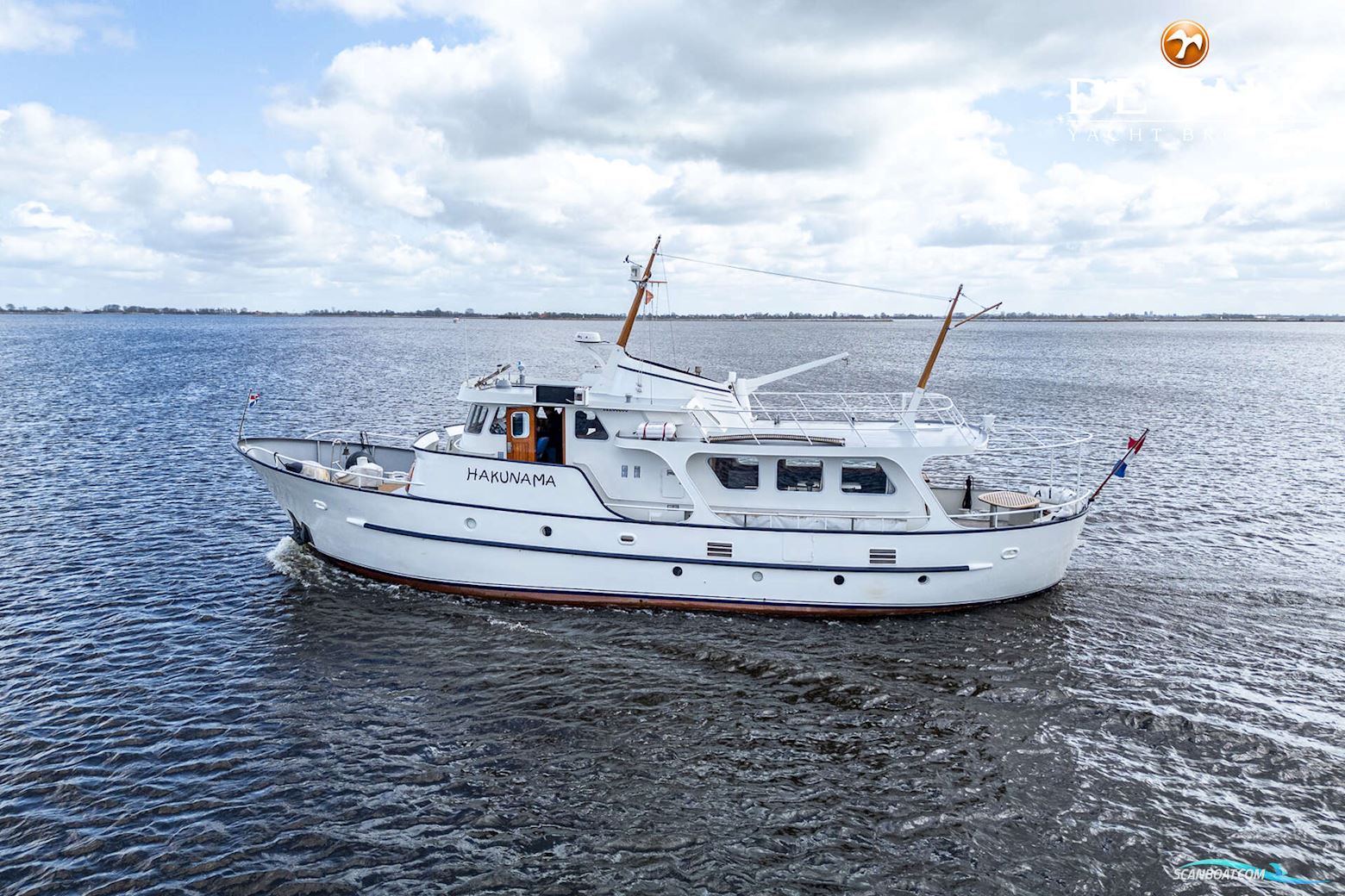 Round Bilged Motor Kotter