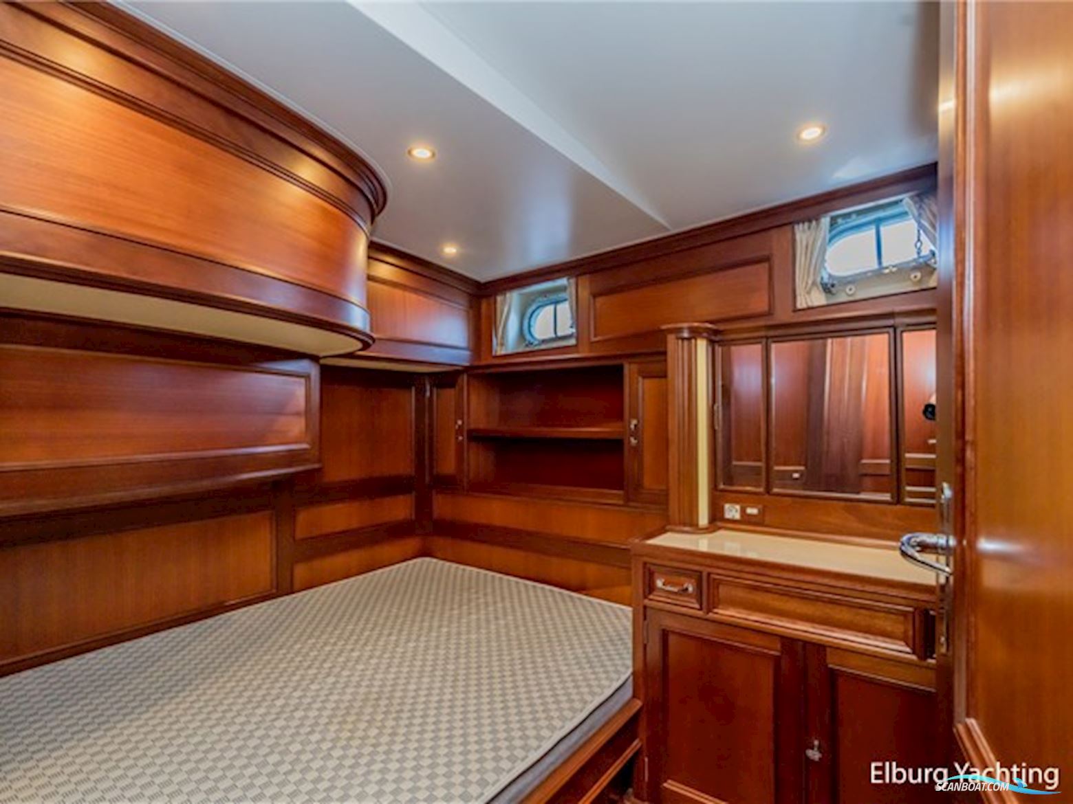 Roundbilge Lunstroo - 56