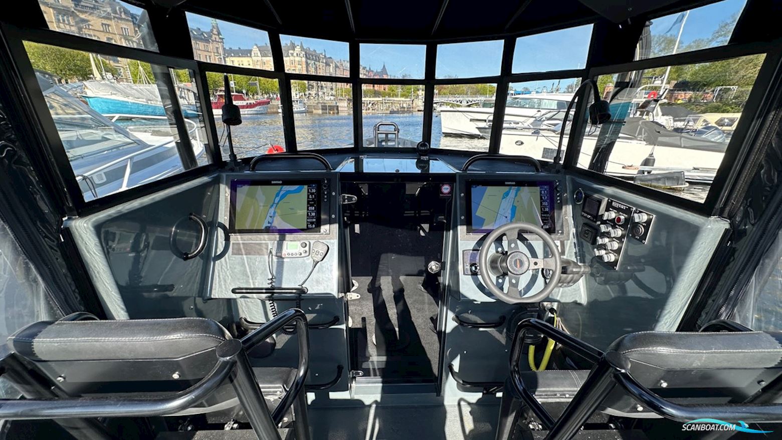 RUPERT 32 CABIN