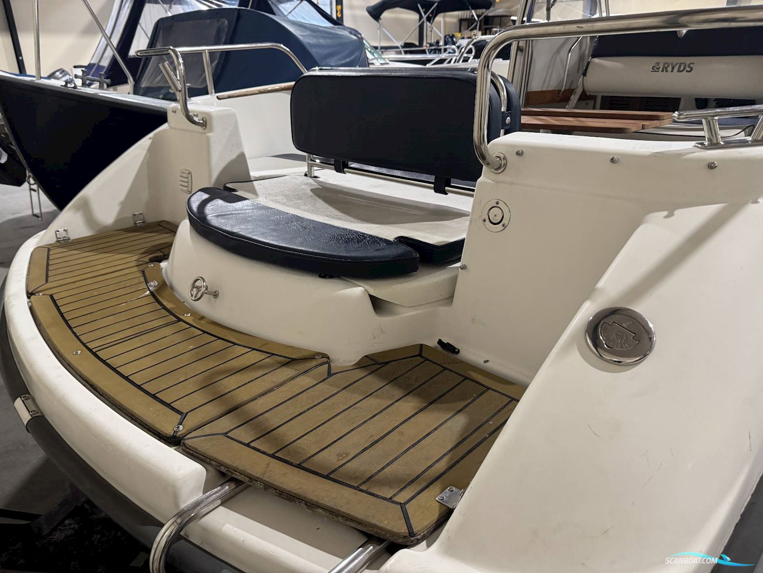 Ryds 23 WA 4,3 mercruiser