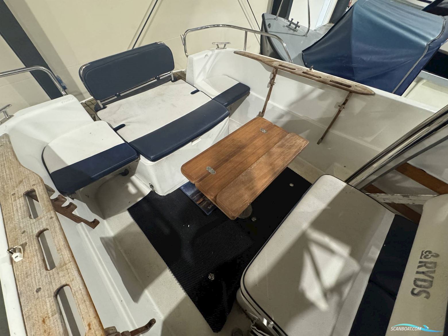 Ryds 23 WA 4,3 mercruiser