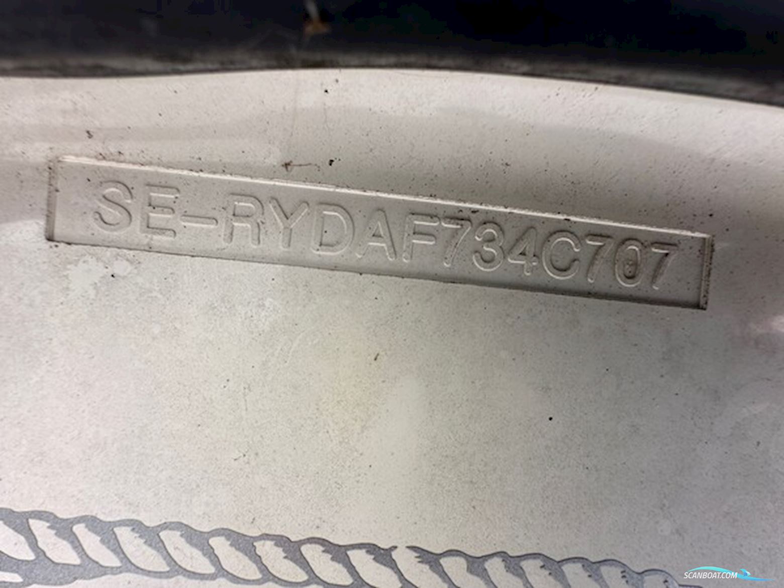 Ryds 435 DL Mariner 25 HK Efi