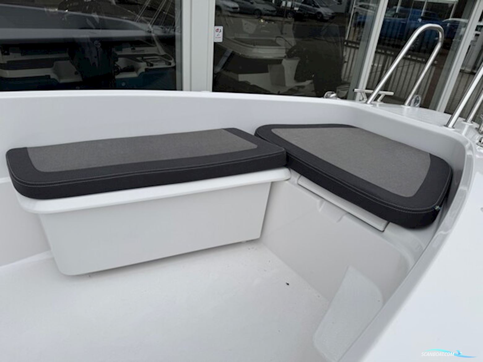 Ryds 484 VI Sport Med F40 Mercury-Efi Elpt og Udstyr