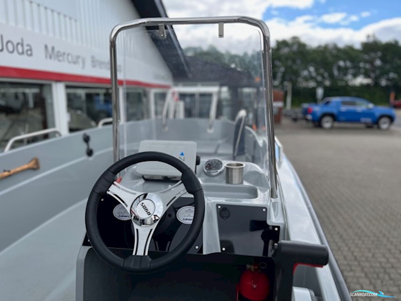 Ryds 486 BF Med 50 hk Mercury-Efi 4 Takt og 1000 kg Brenderup Bådtrailer -