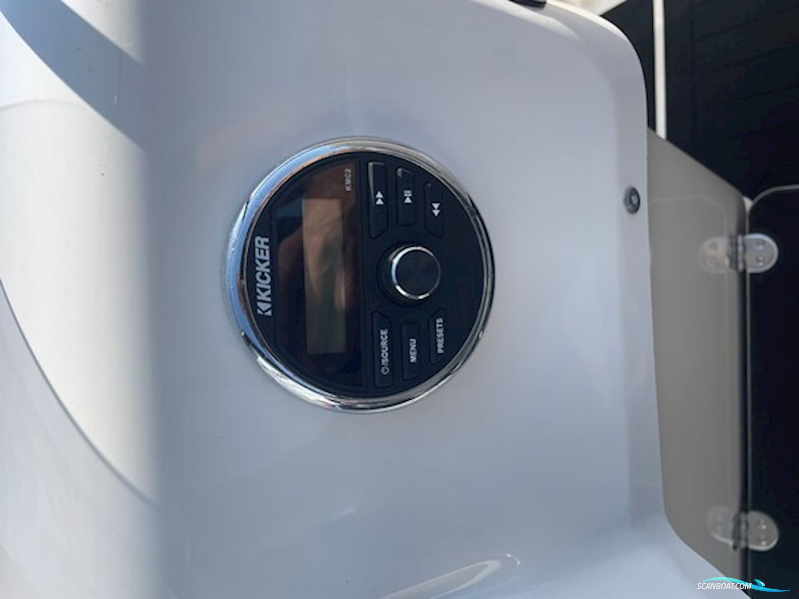 Ryds 630VI Mid-C Med F115 Mercury-Efi CT - S-Line Udstyret.