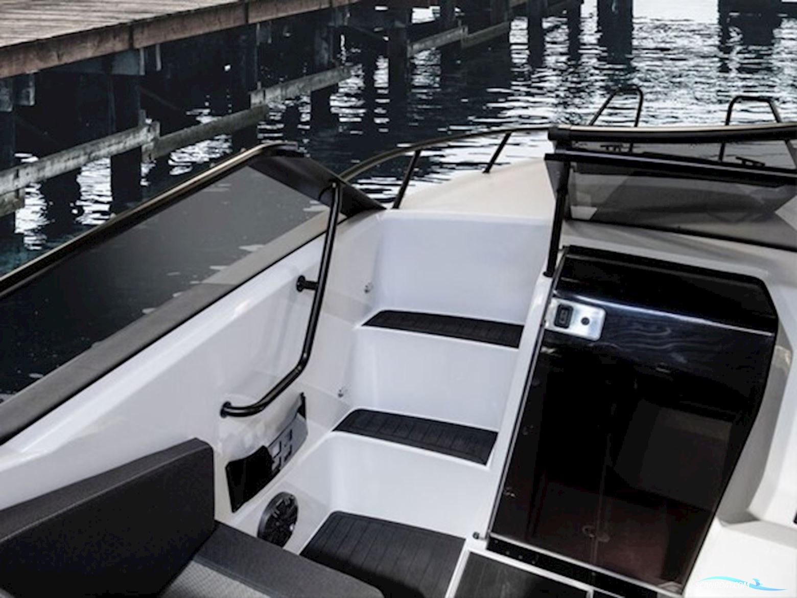 Ryds 650VI DC - F115 Mercury-EFI XL