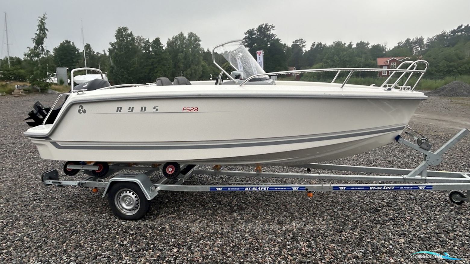 Ryds F528 WA Motorboat 2013, with Mercury engine, Sweden
