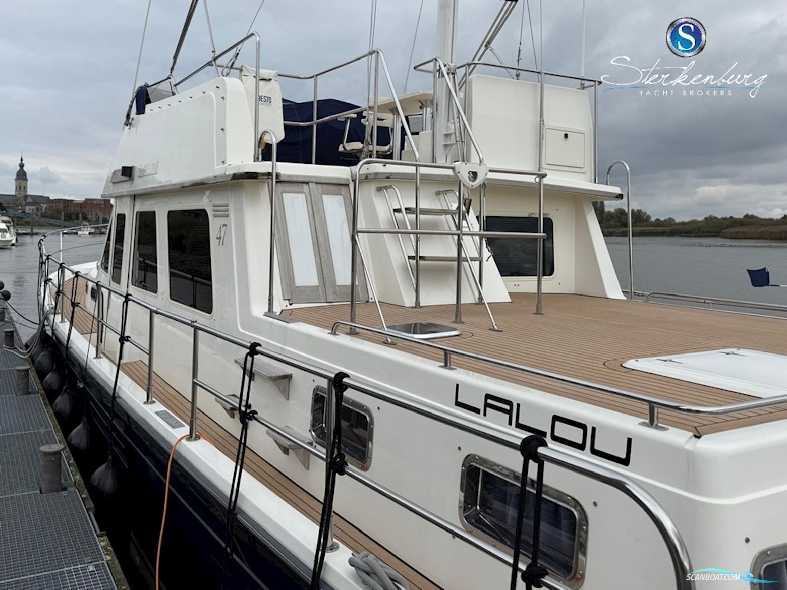 Sabre Yachts Sabreline 47