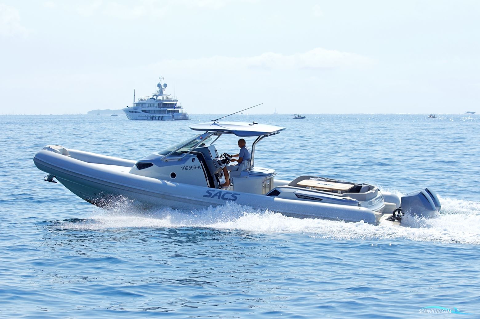 Sacs Strider Open Back Motorboat 2021, The Netherlands