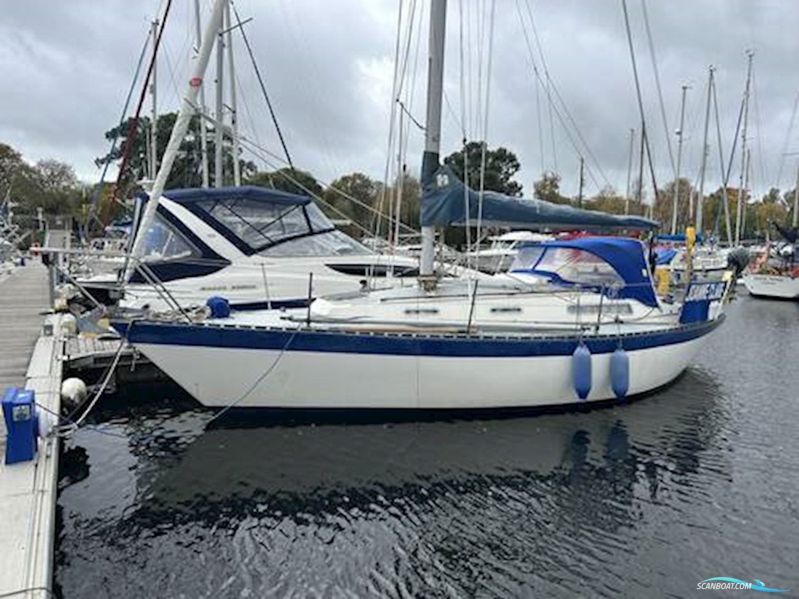 Sadler Yachts 32 Motorboat 1978, with Beta B-25 engine, United Kingdom