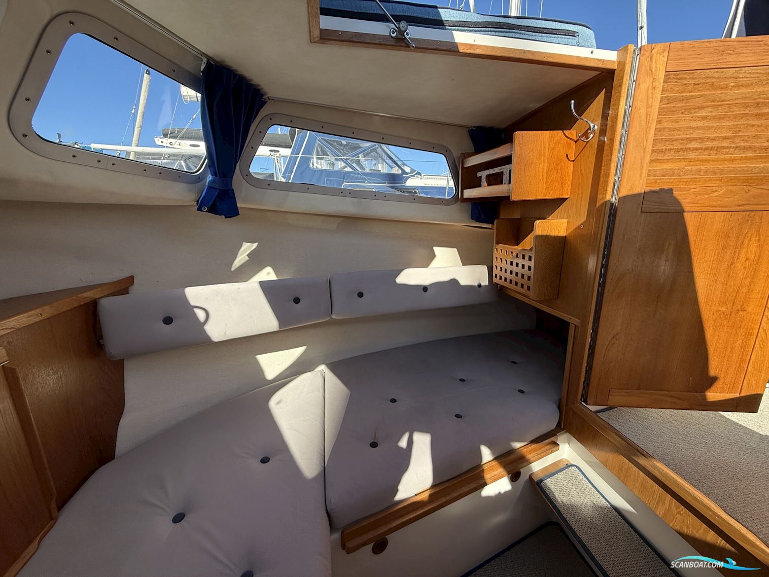 Saga 27, Solgt