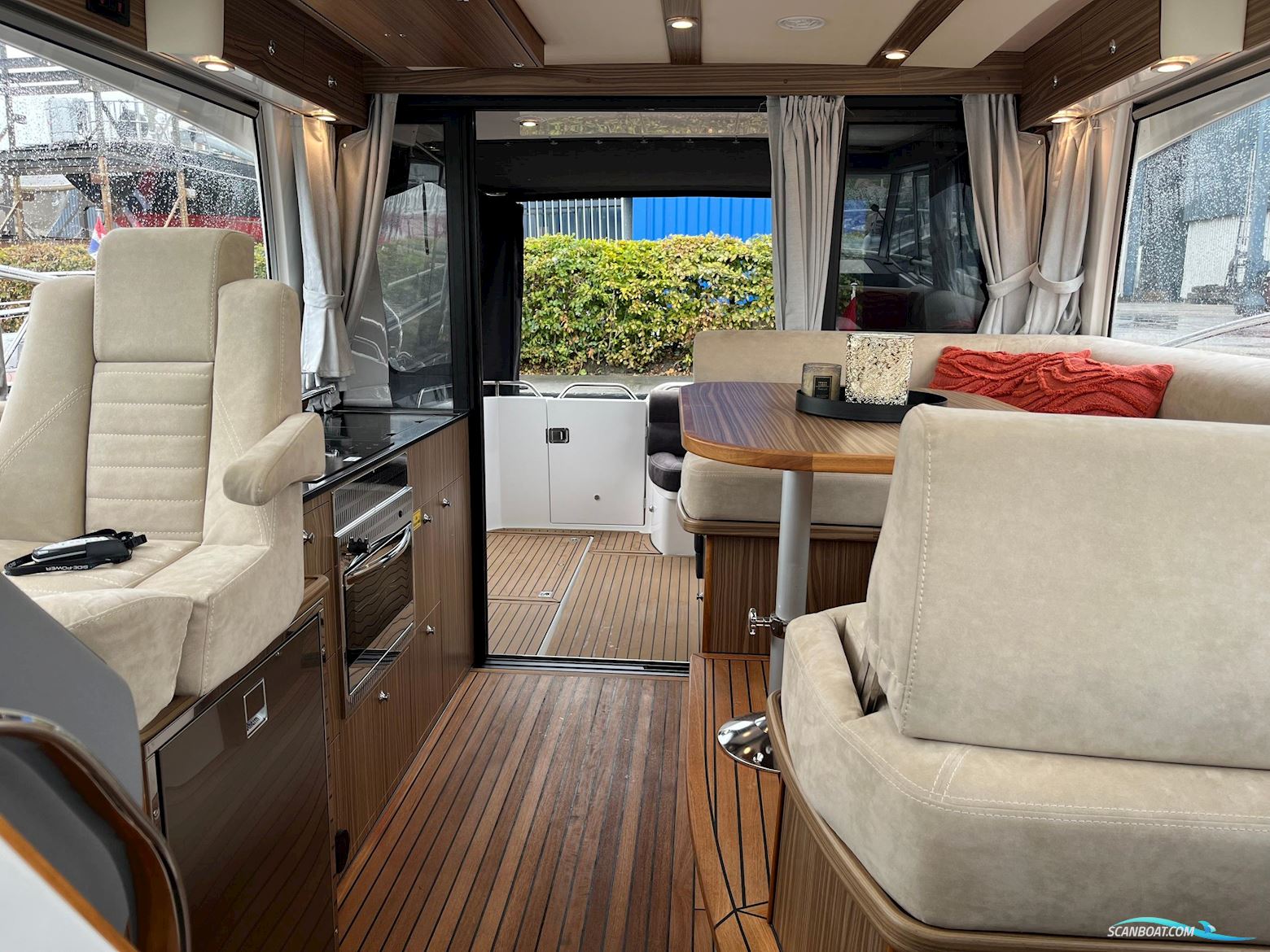 Saga 385  (Gedupliceerd) (Gedupliceerd) (Gedupliceerd)