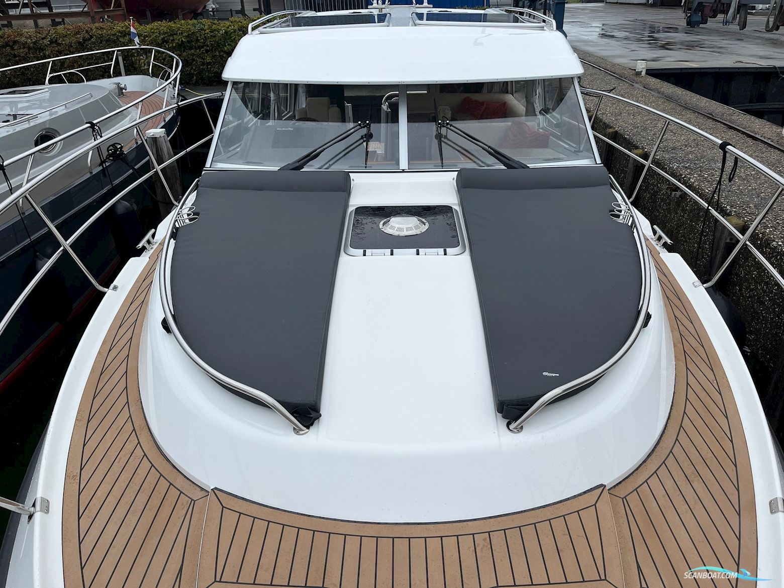 Saga 385  (Gedupliceerd) (Gedupliceerd) (Gedupliceerd)