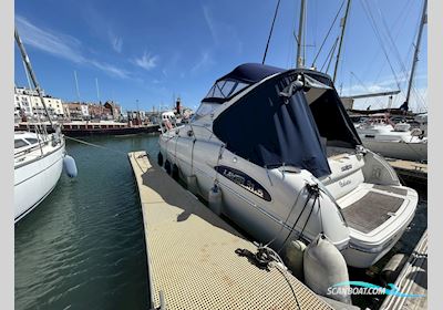 Salpa Laver 31.5 Motorboat 2002, with Mercruiser 5.0 Rfl engine, United Kingdom