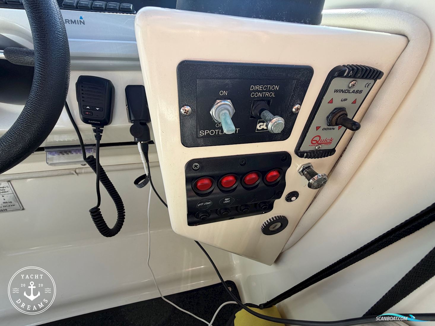 Sanboat Cuddy 980