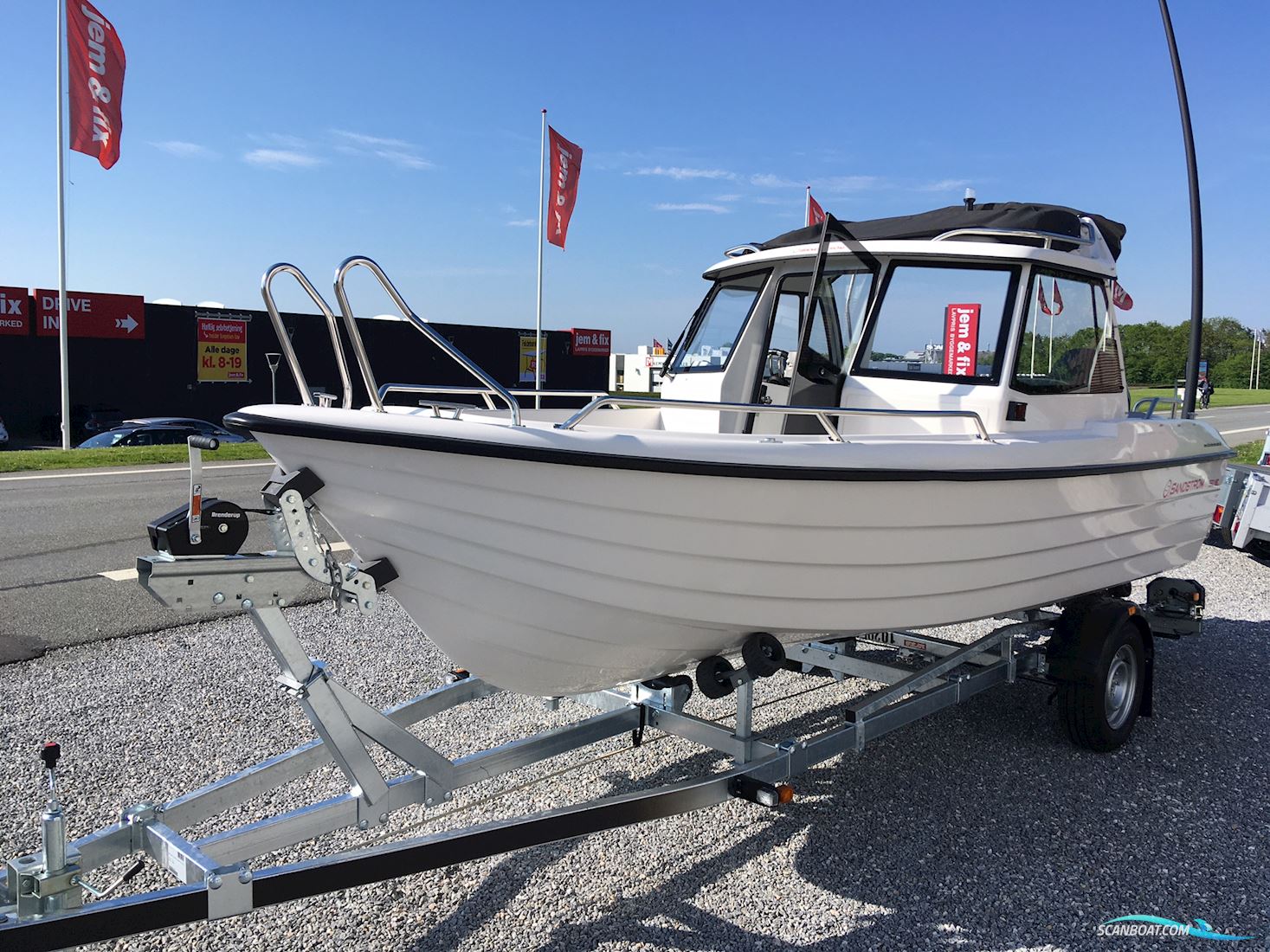 Sandström 560 MC Med Mercury F60 Efi