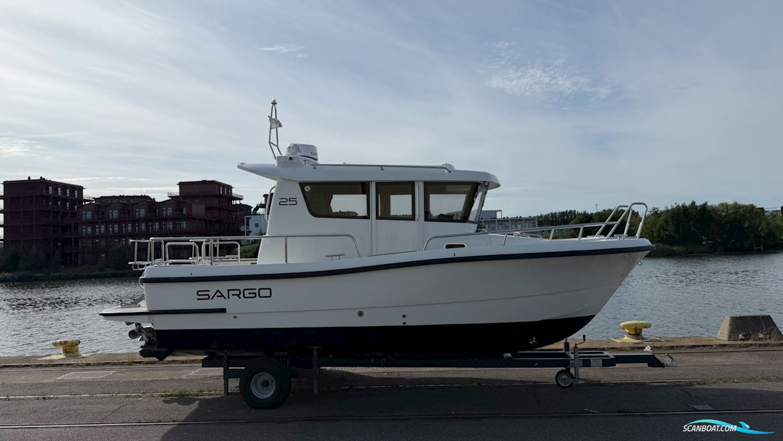Sargo 25
