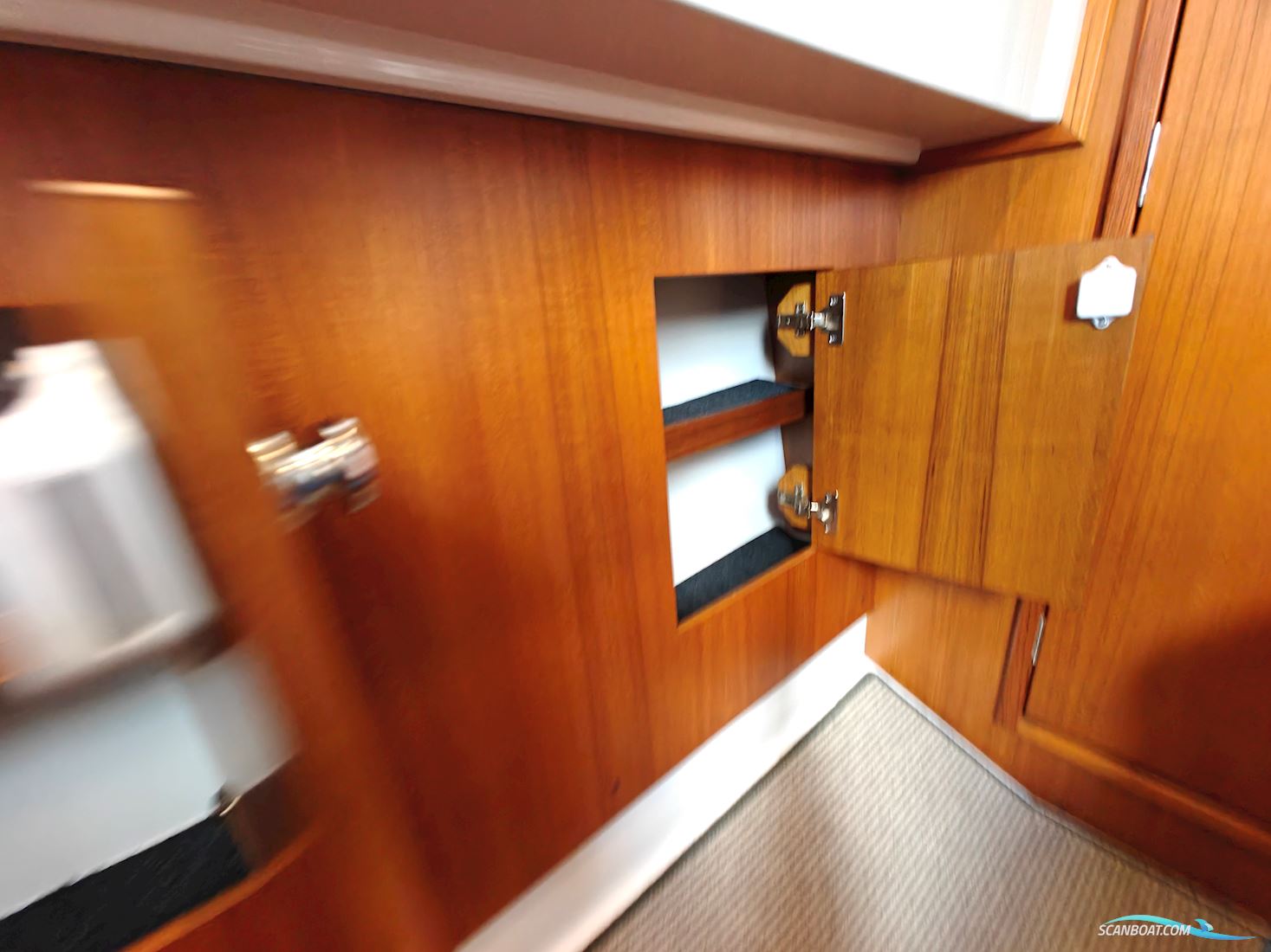 Sargo 33 Explorer
