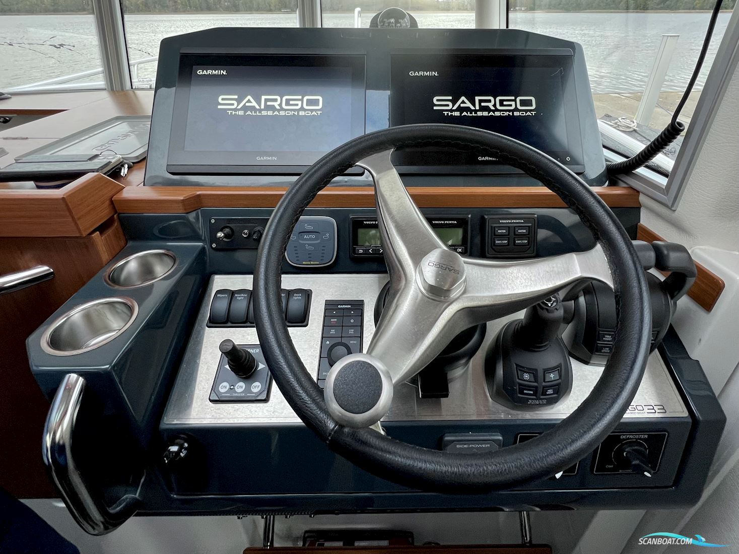 Sargo 33