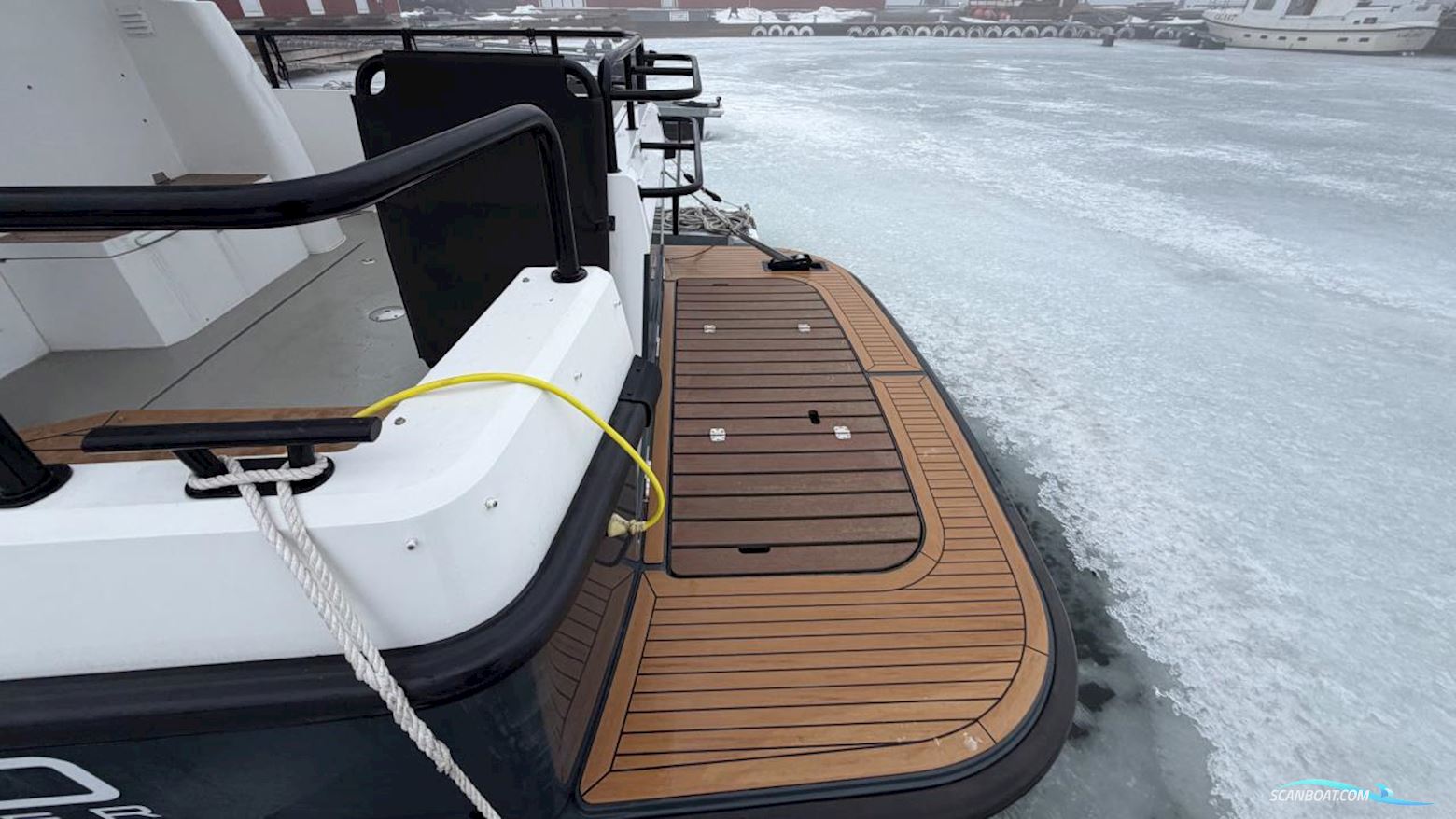 Sargo 36 Explorer
