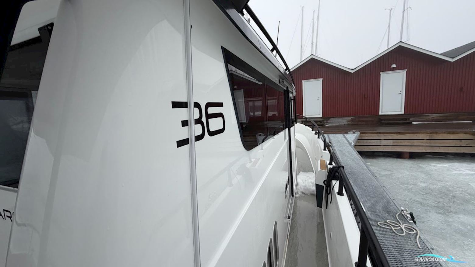 Sargo 36 Explorer