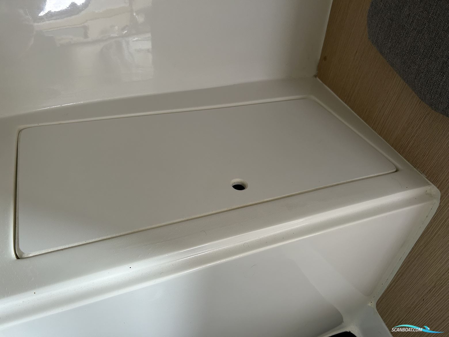 Saver 690 Cabin Sport