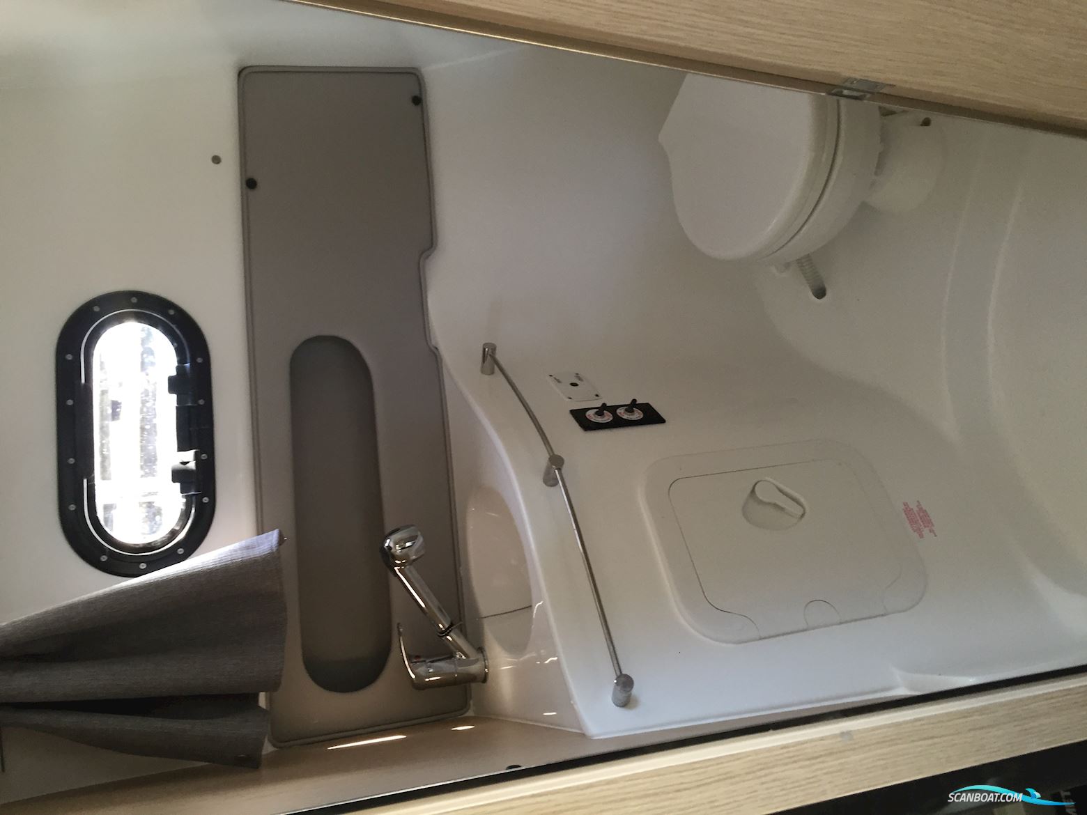 Saver 690 Cabin Sport