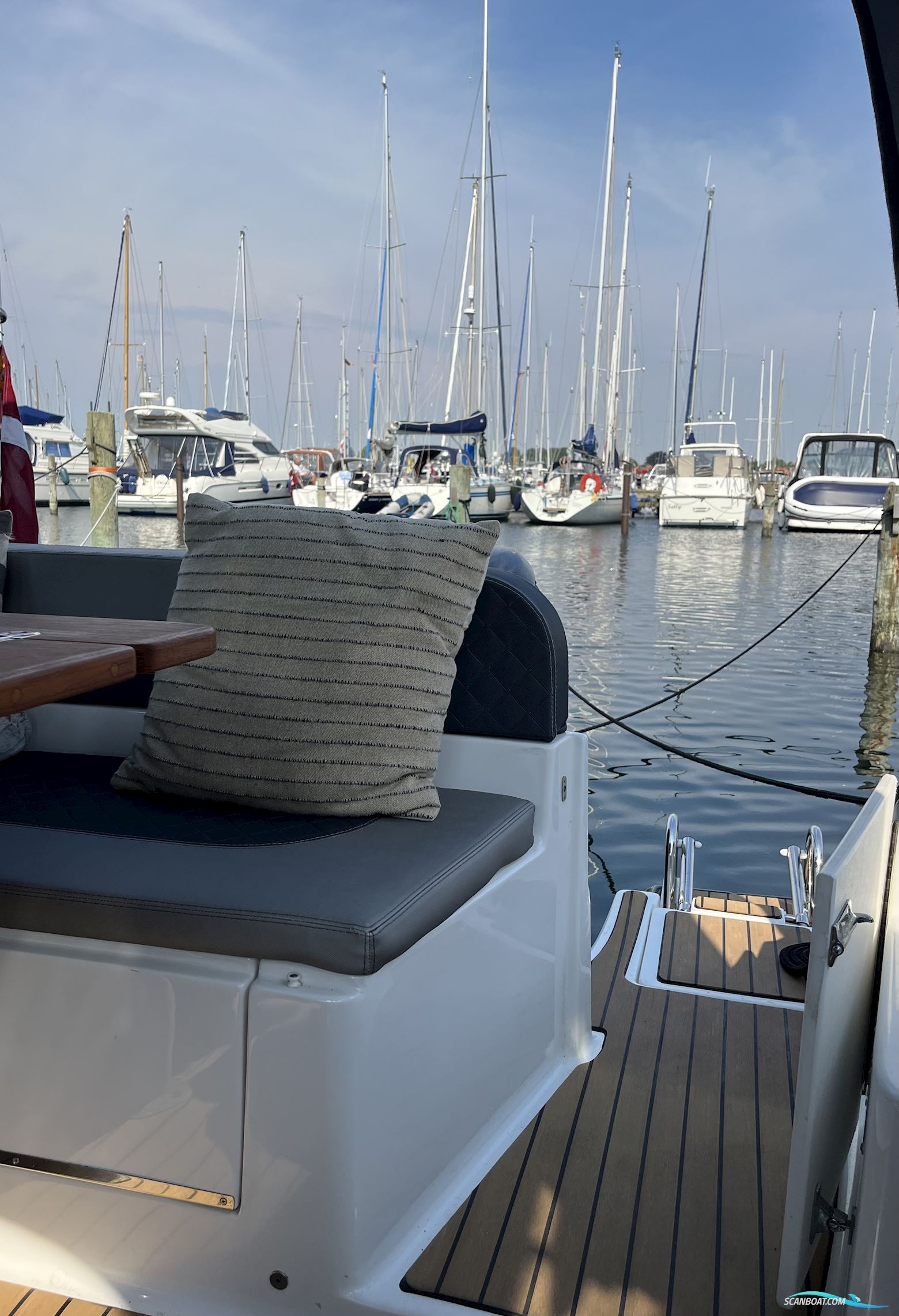 Saver 690 Cabin Sport