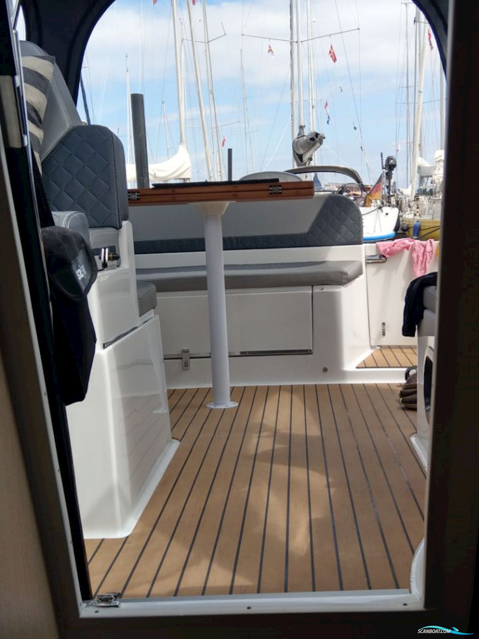 Saver 690 Cabin Sport