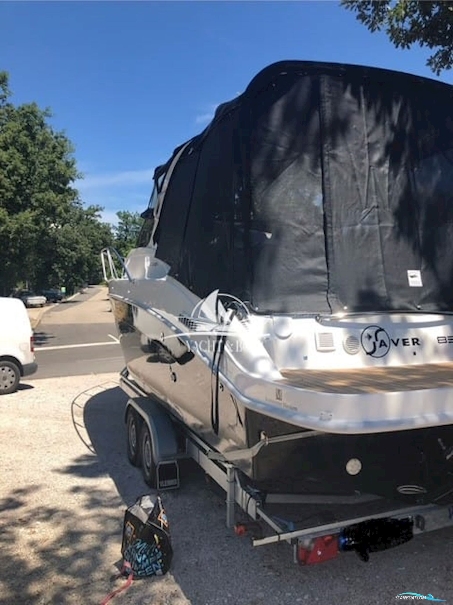 Saver 830 Cabin