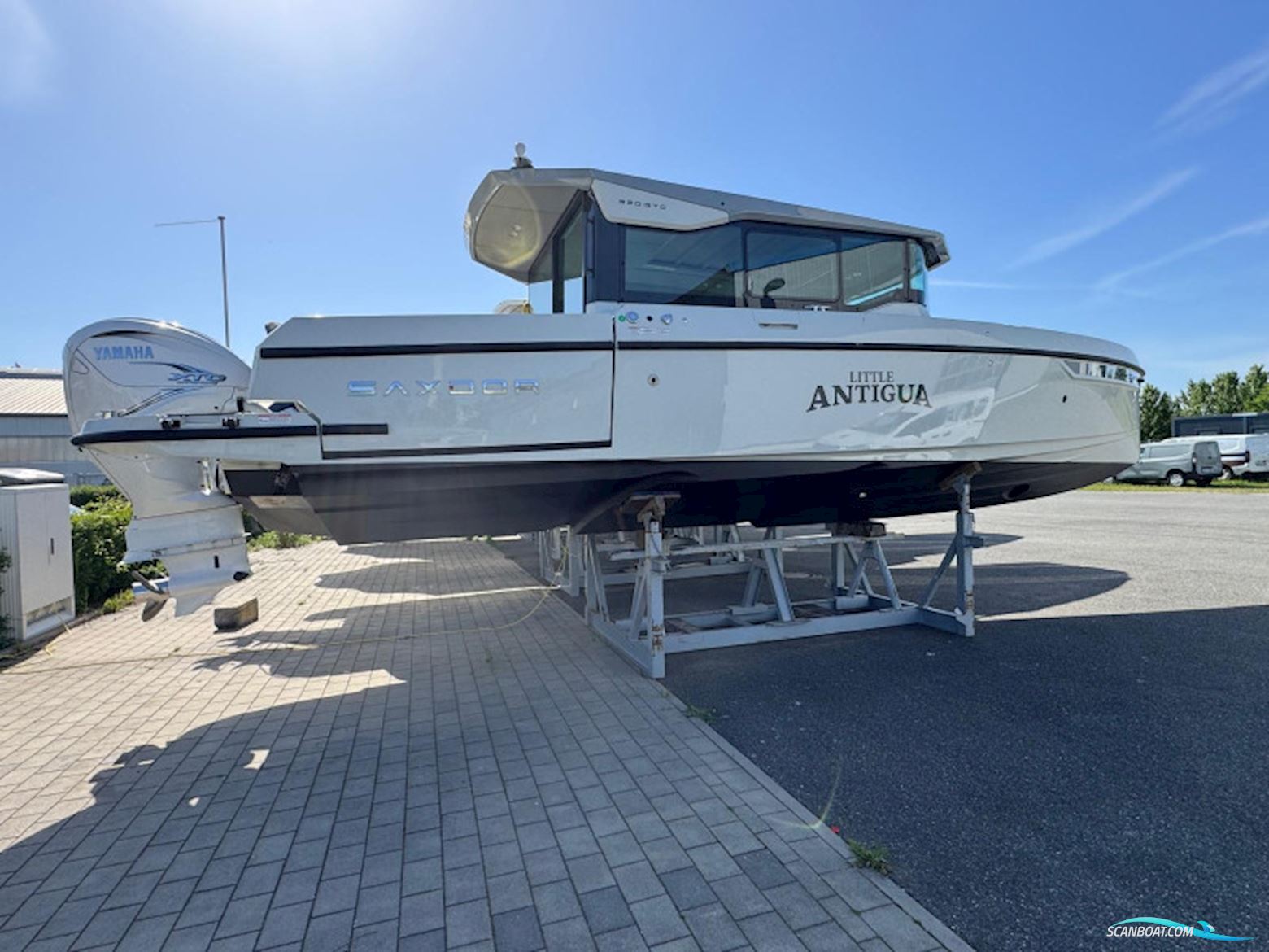 Saxdor 320 GTC Motorboat 2022, with  Yamaha F425 V8 5,6 L XTO  engine, Germany
