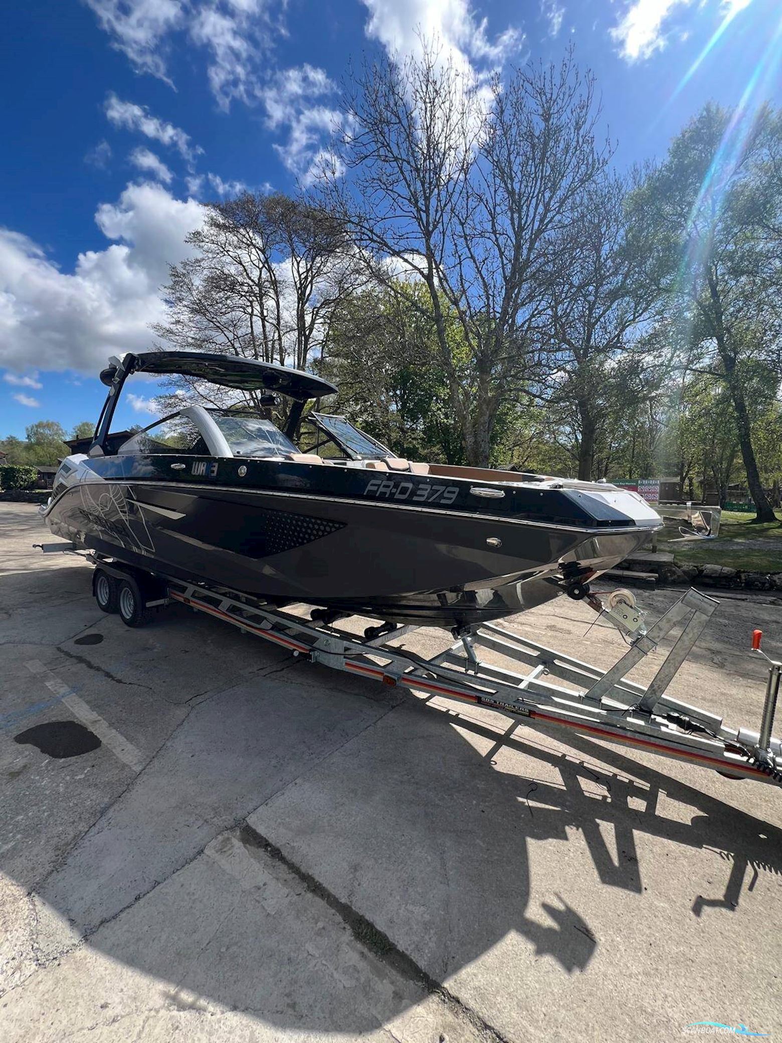 Scarab 285 ID Motorboat 2023, with Rotax engine, United Kingdom