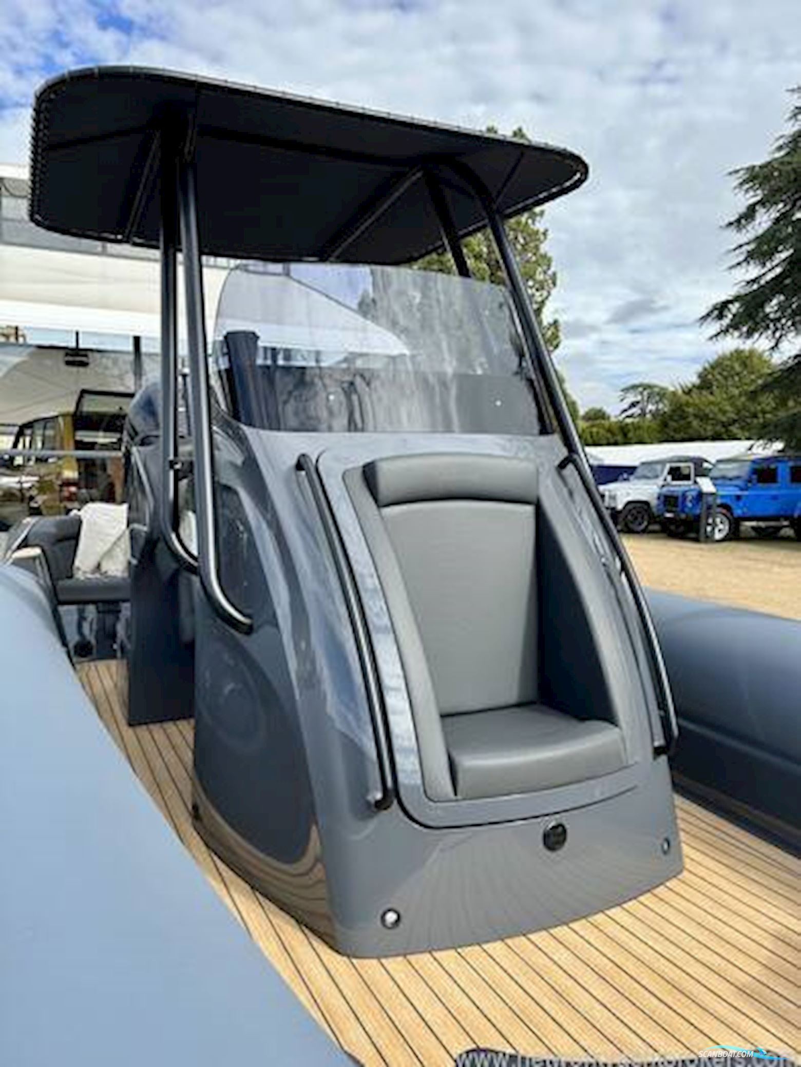 Scorpion 28 Sport
