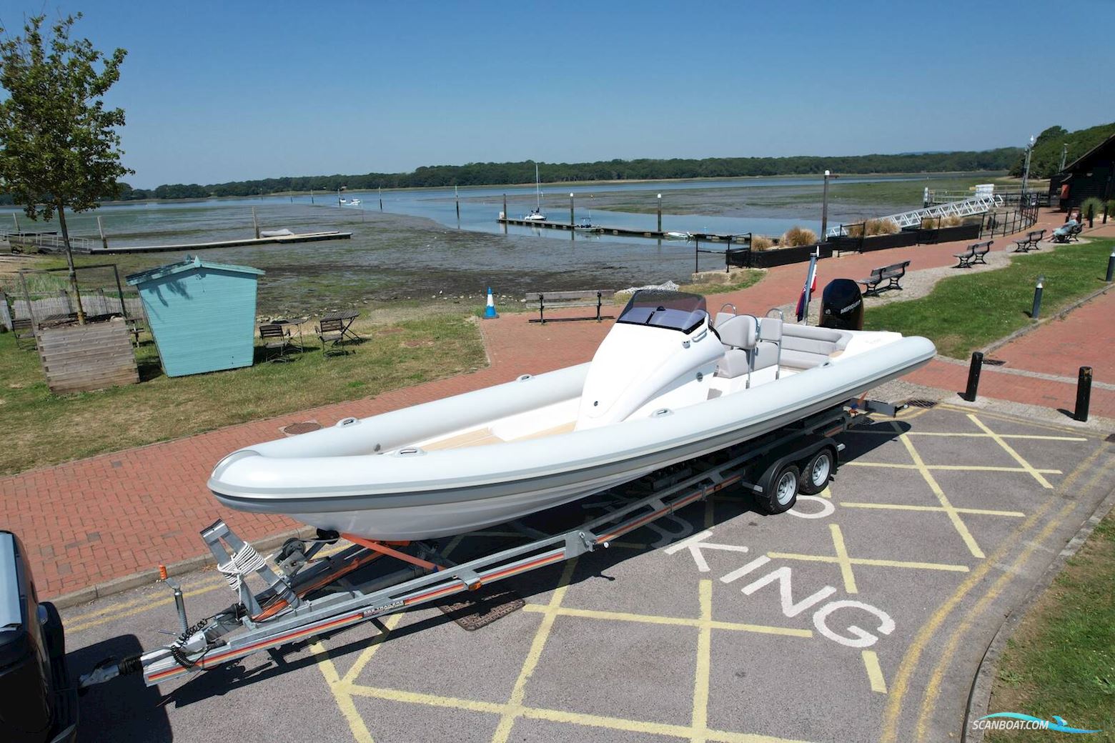 Scorpion Serket 88 Motorboat 2021, with Mercury Verado engine, United Kingdom