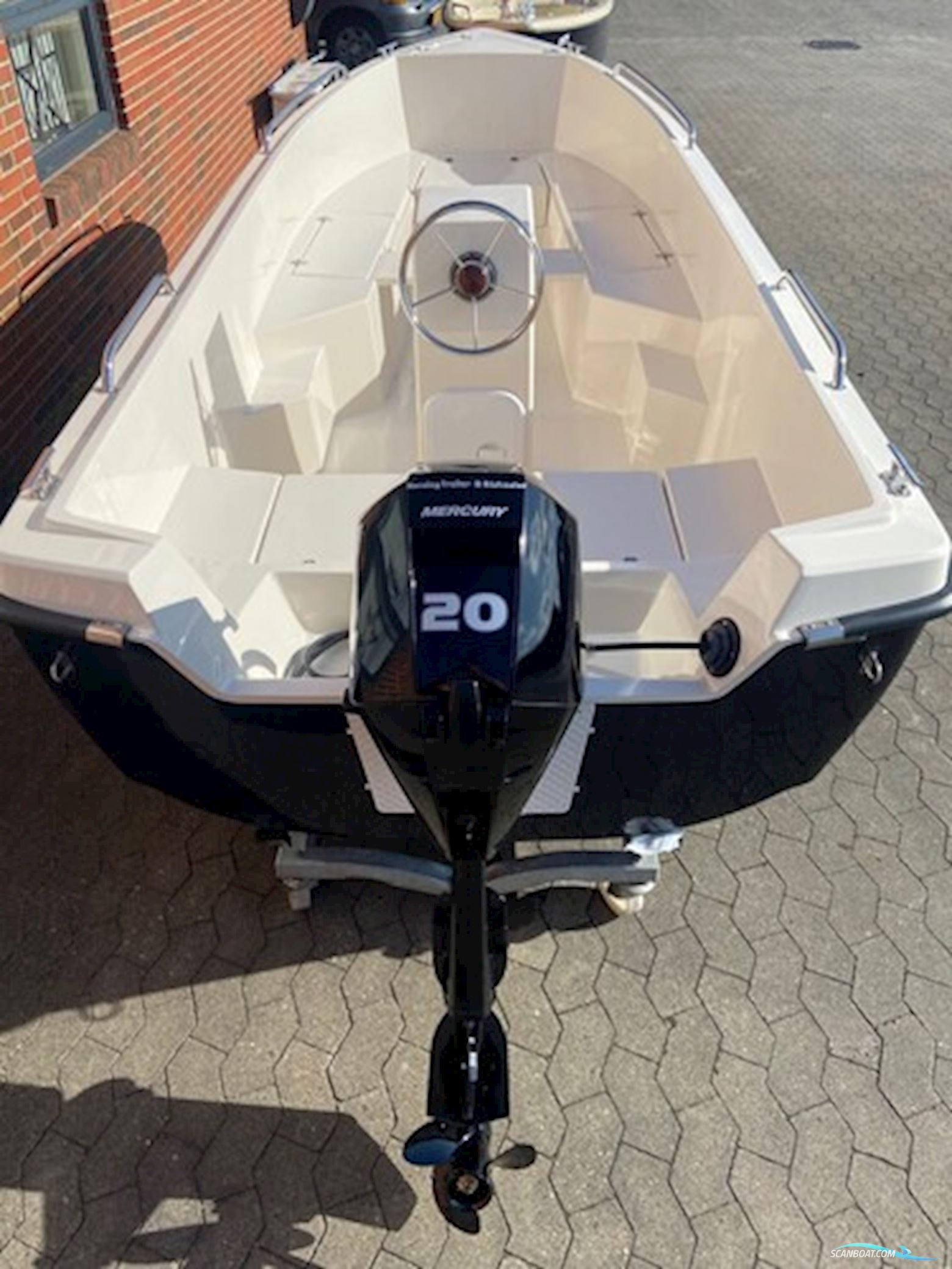 Sea Explorer 470 Premium m/Mercury F20 hk EL 4-takt EFI - KAMPAGNE !