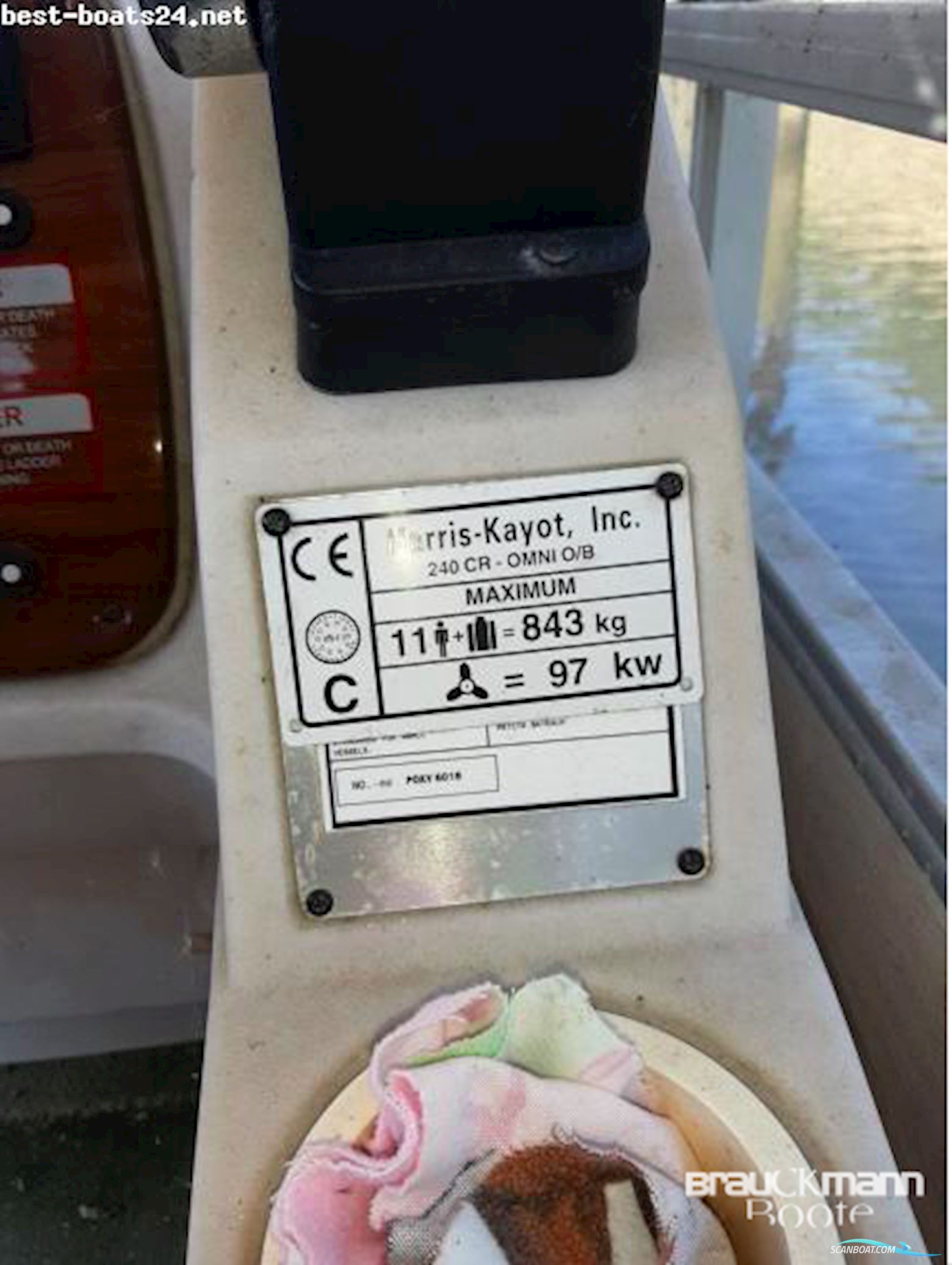 Sea Hunt Pontoon Boats Modell