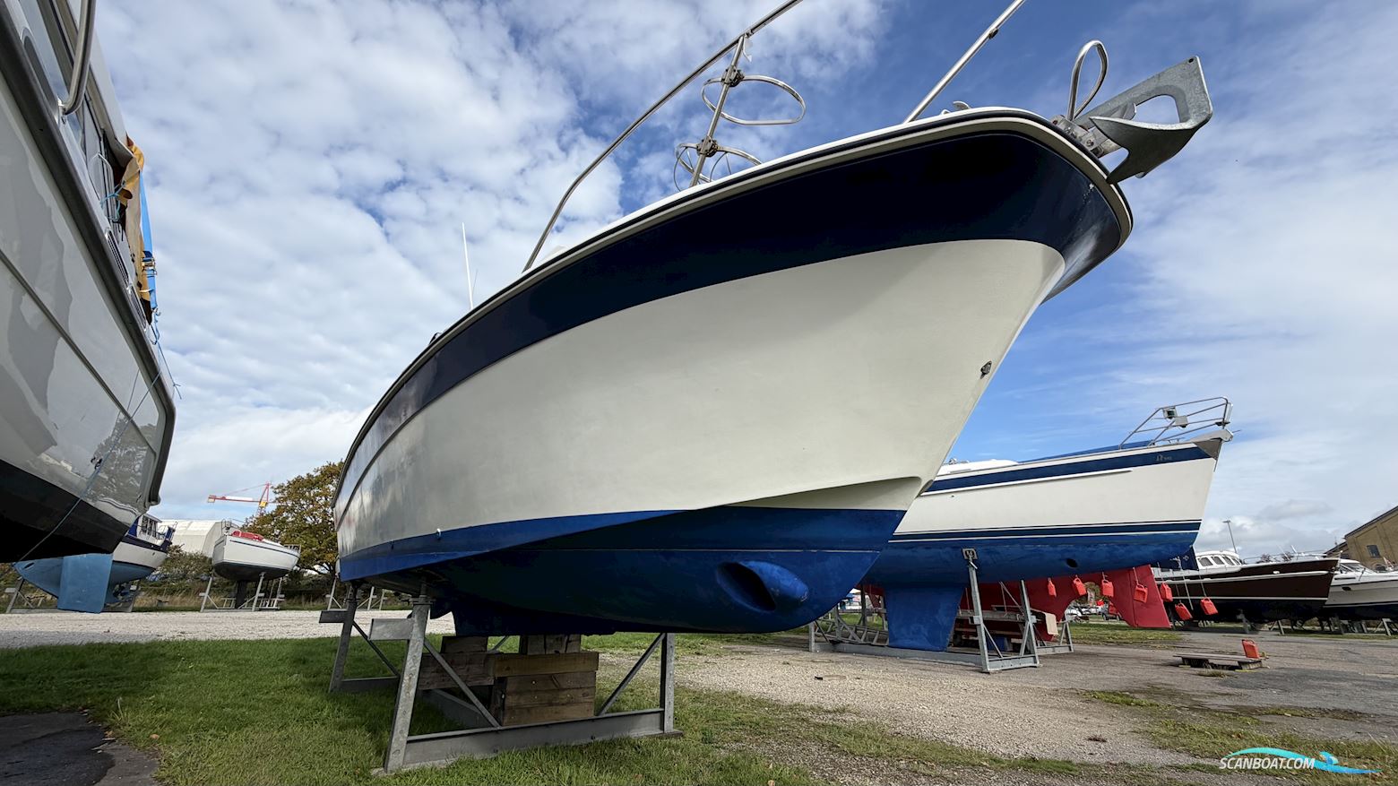 SEA MASTER 813
