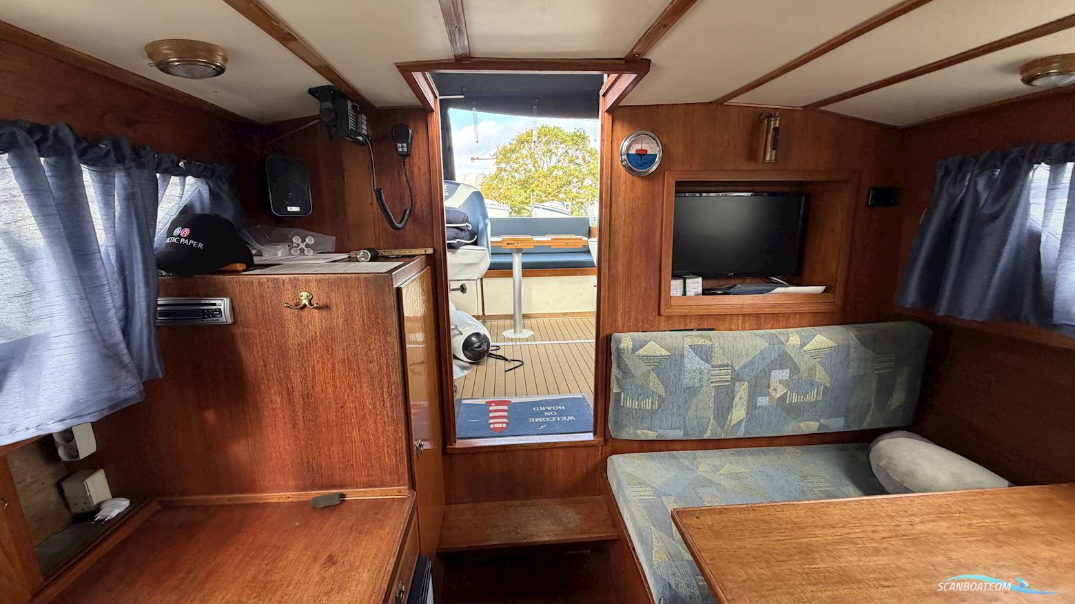SEA MASTER 813