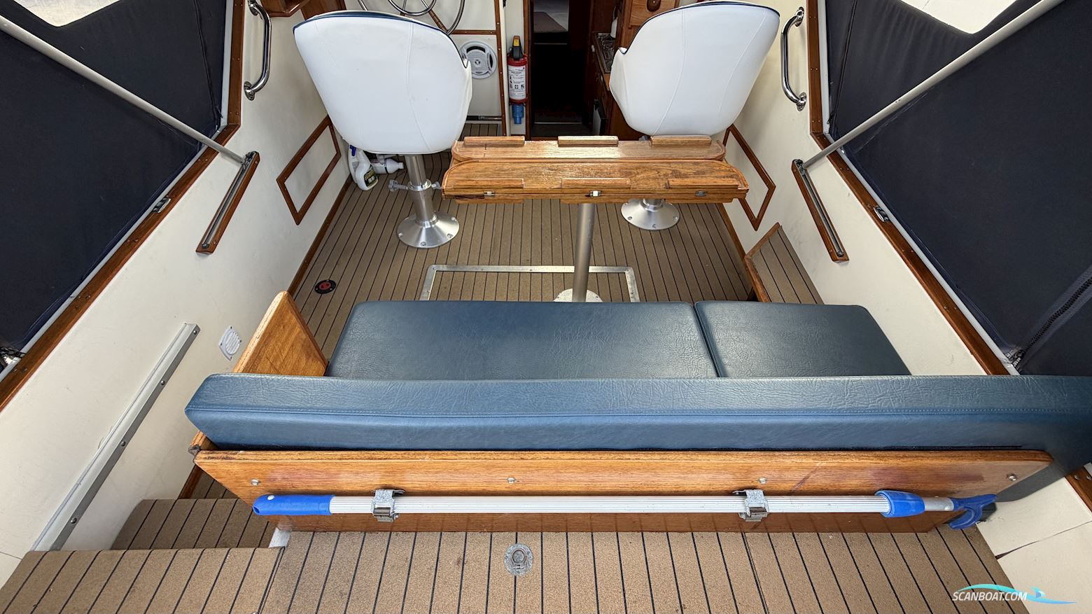 SEA MASTER 813