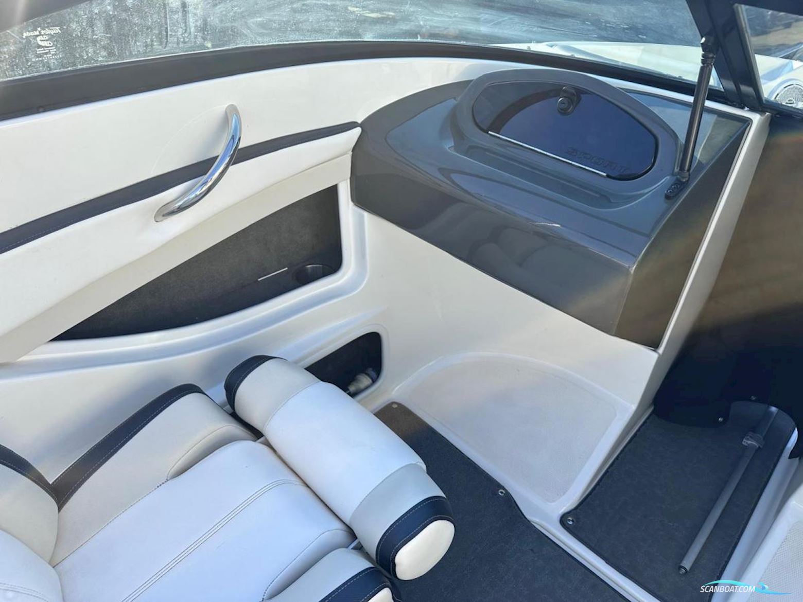 Sea Ray  190 Sport Bowrider