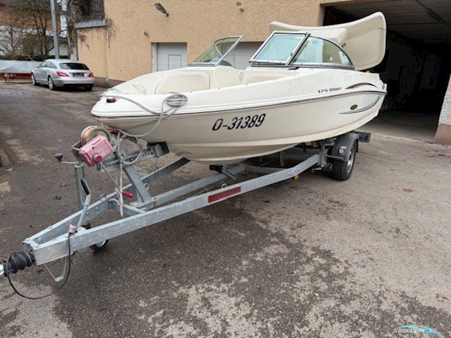 Sea Ray 175 Sport - 2011 + Trailer Motorboat 2011, with Mercruiser 3,0 Tks engine, Austria