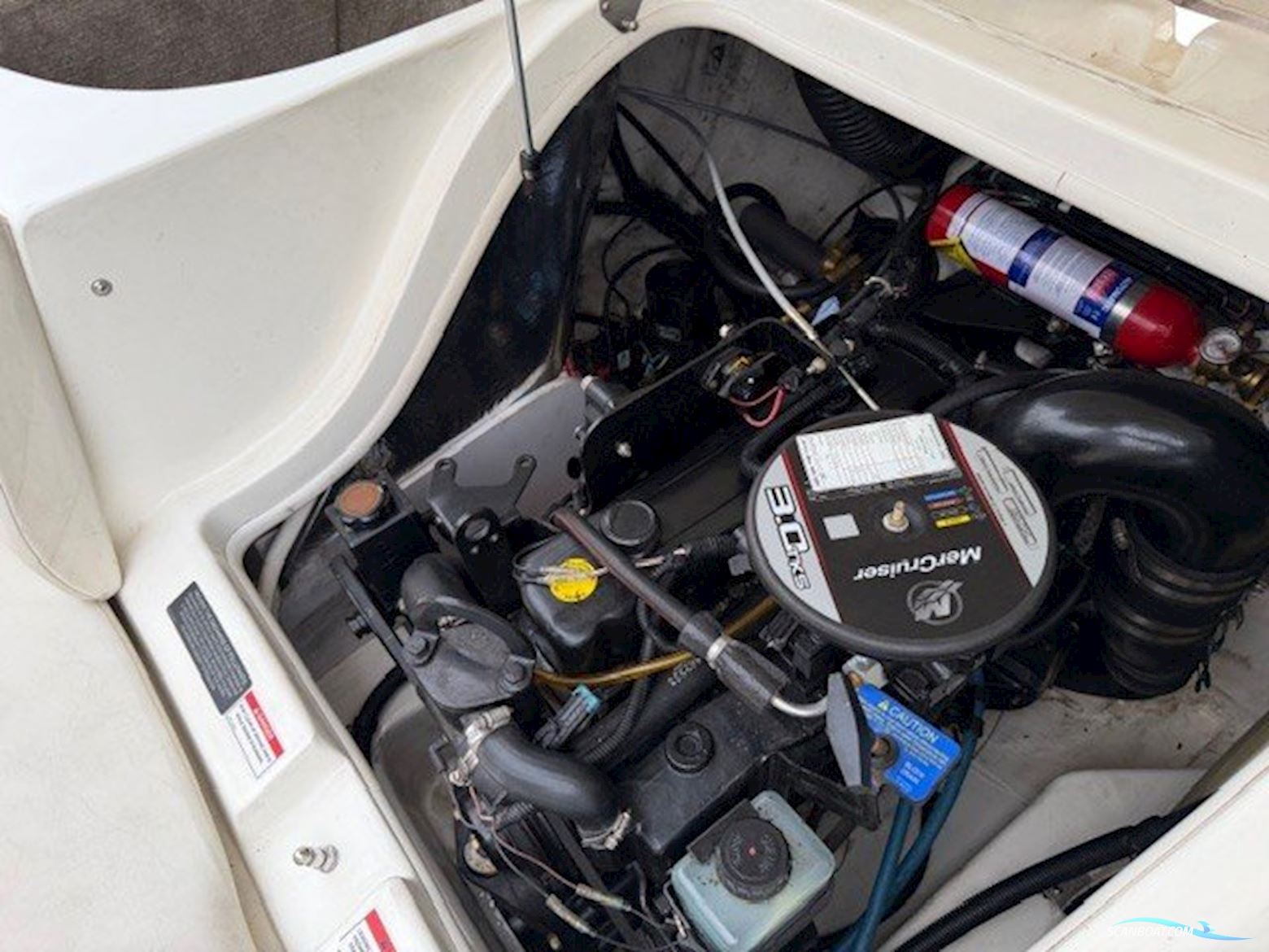 Sea Ray 175 Sport - 2011 + Trailer