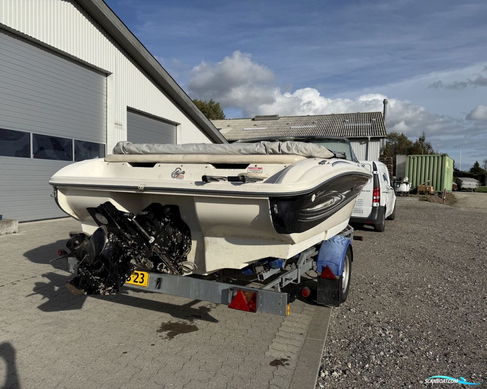 Sea Ray 185