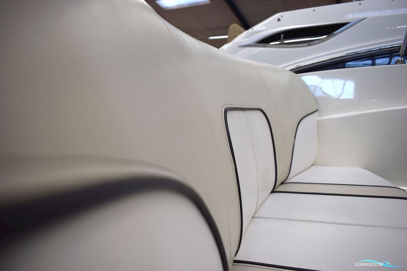 Sea Ray 190 Sport – Med 3,0 Tks og Masser af Udstyr – 2014 Model