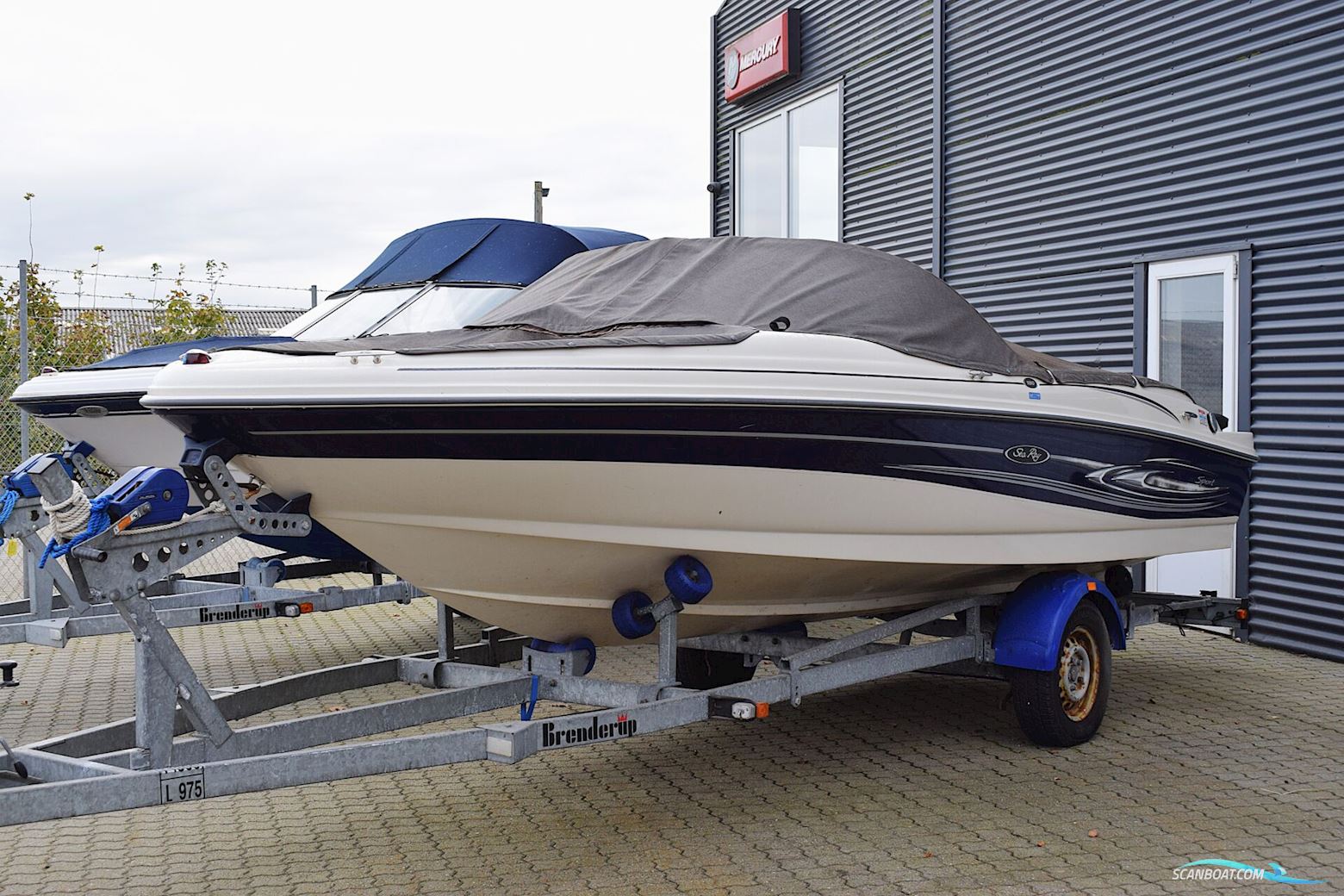 Sea Ray 190 Sport – Mercruiser 3,0 Tks – FÅ Timer –