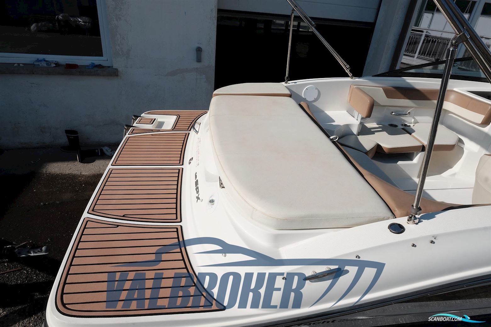Sea Ray 190 Spx