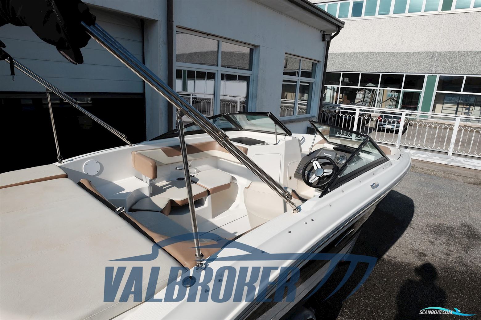 Sea Ray 190 Spx