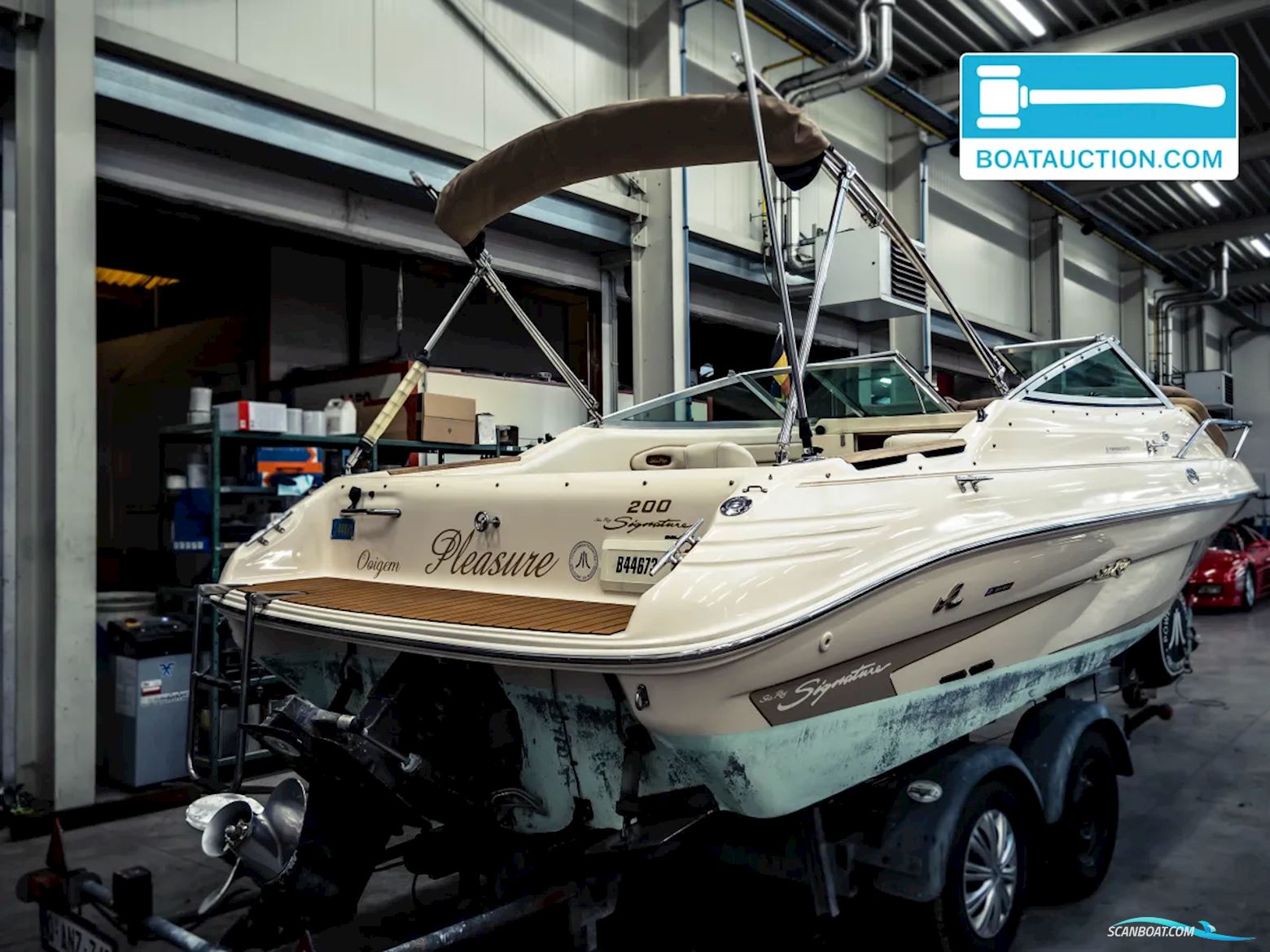 Sea Ray 200 Signature
