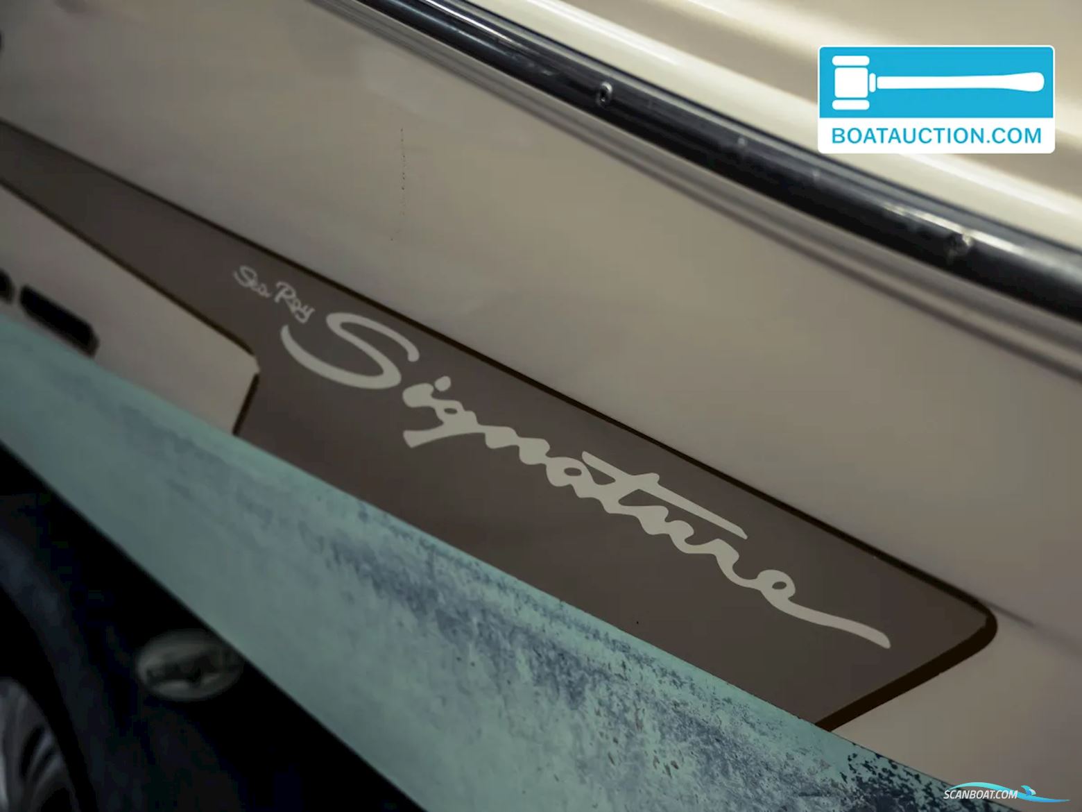 Sea Ray 200 Signature