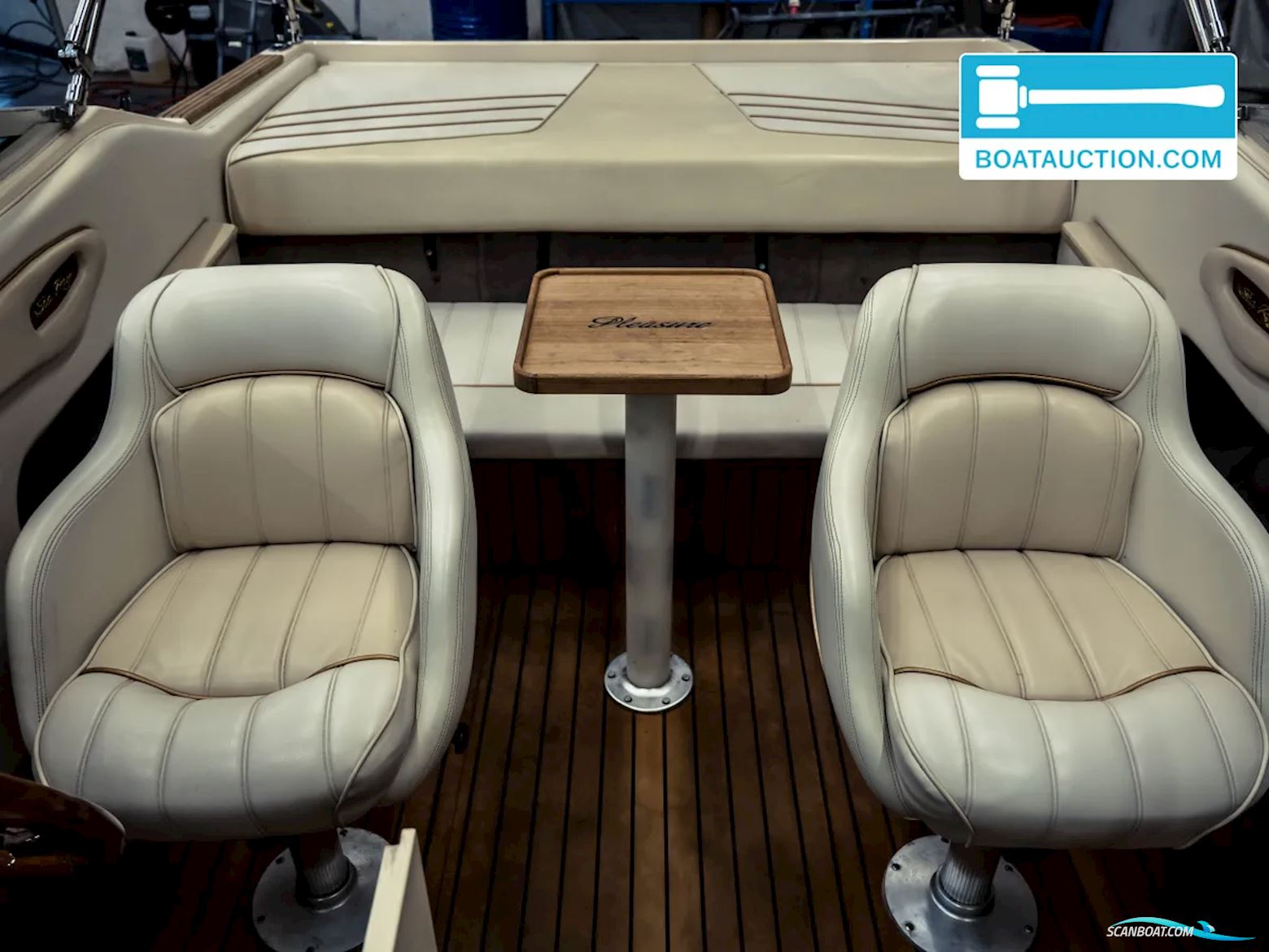 Sea Ray 200 Signature